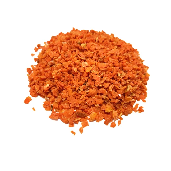 Gránulos nutritivos de zanahoria y verduras secas para mascotas